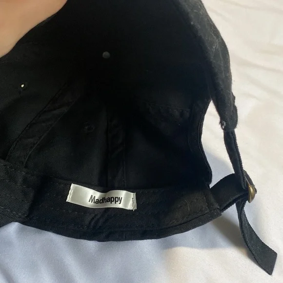 Classes madhappy hat - Picture 2 of 2